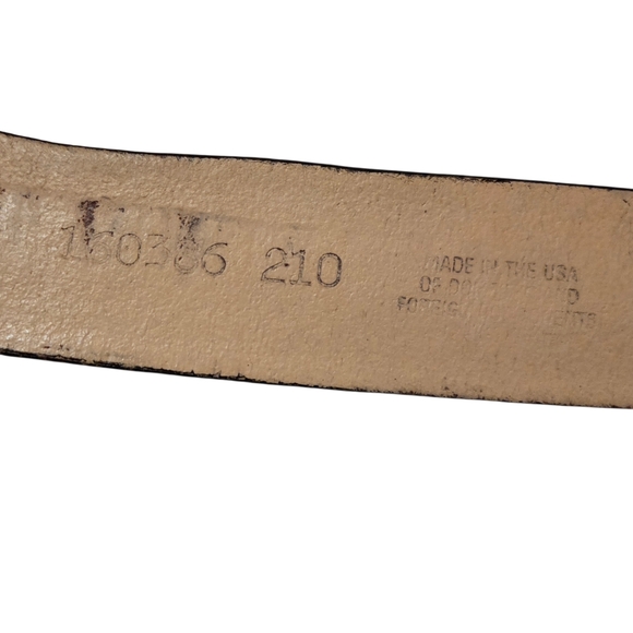 Vintage Stamped Leather Western Belt Made In The USA Size 46 - Picture 4 of 11